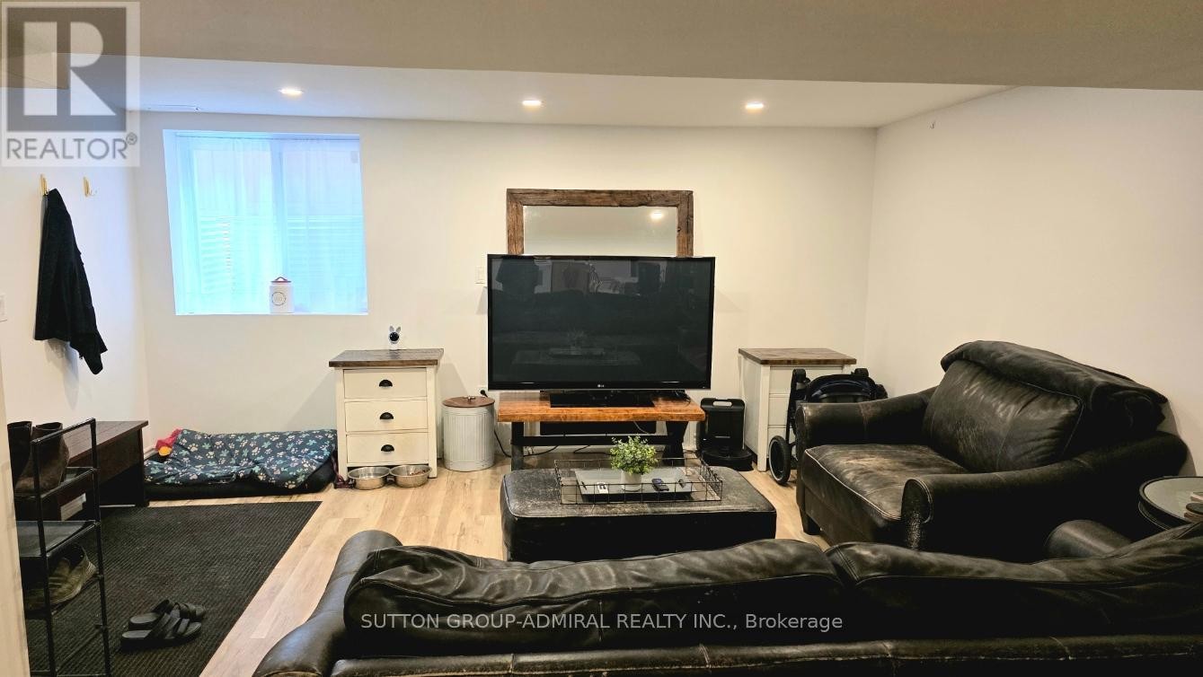 












BASEMENT - 12 PEARL GATE COURT

,
Richmond Hill (Doncrest),




Ontario
L4B2P9

