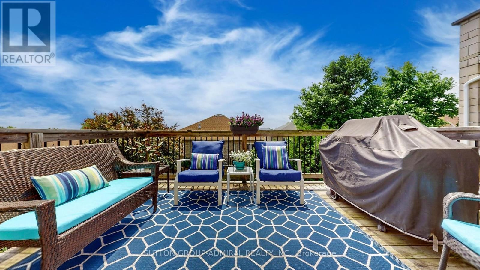 












35 WYMAN CRESCENT

,
Bradford West Gwillimbury (Bradford),




Ontario
L3Z3J5

