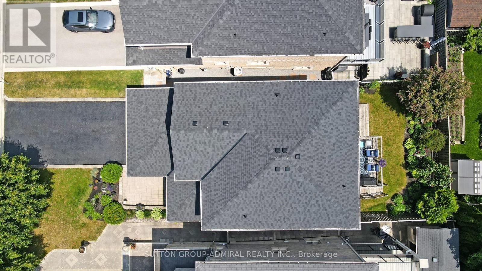 












35 WYMAN CRESCENT

,
Bradford West Gwillimbury (Bradford),




Ontario
L3Z3J5

