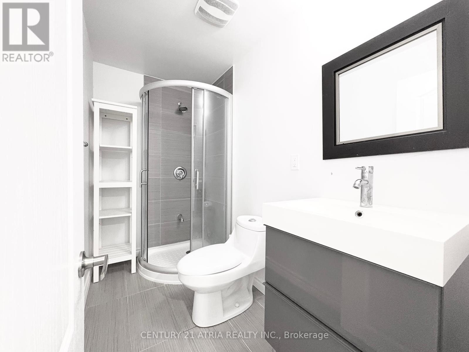 












BSMT - 335 SHIRLEY DRIVE

,
Richmond Hill (Rouge Woods),




Ontario
L4S2N6

