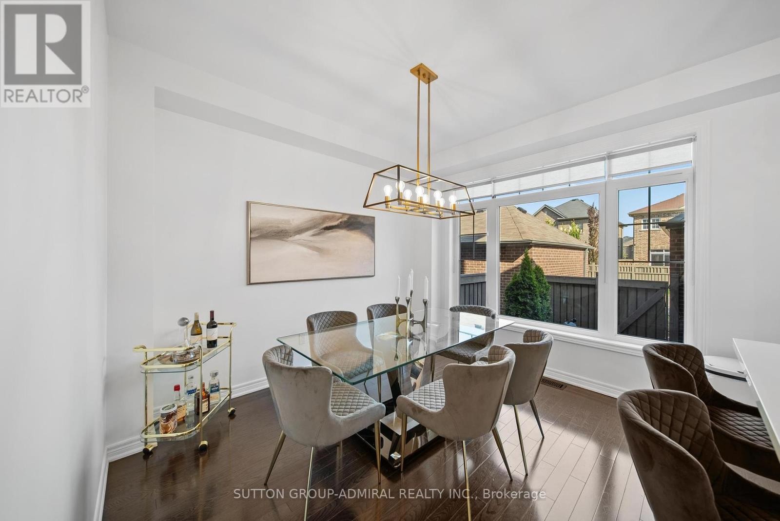 












49 EAST'S CORNERS BOULEVARD

,
Vaughan (Kleinburg),




Ontario
L4H3Z7


