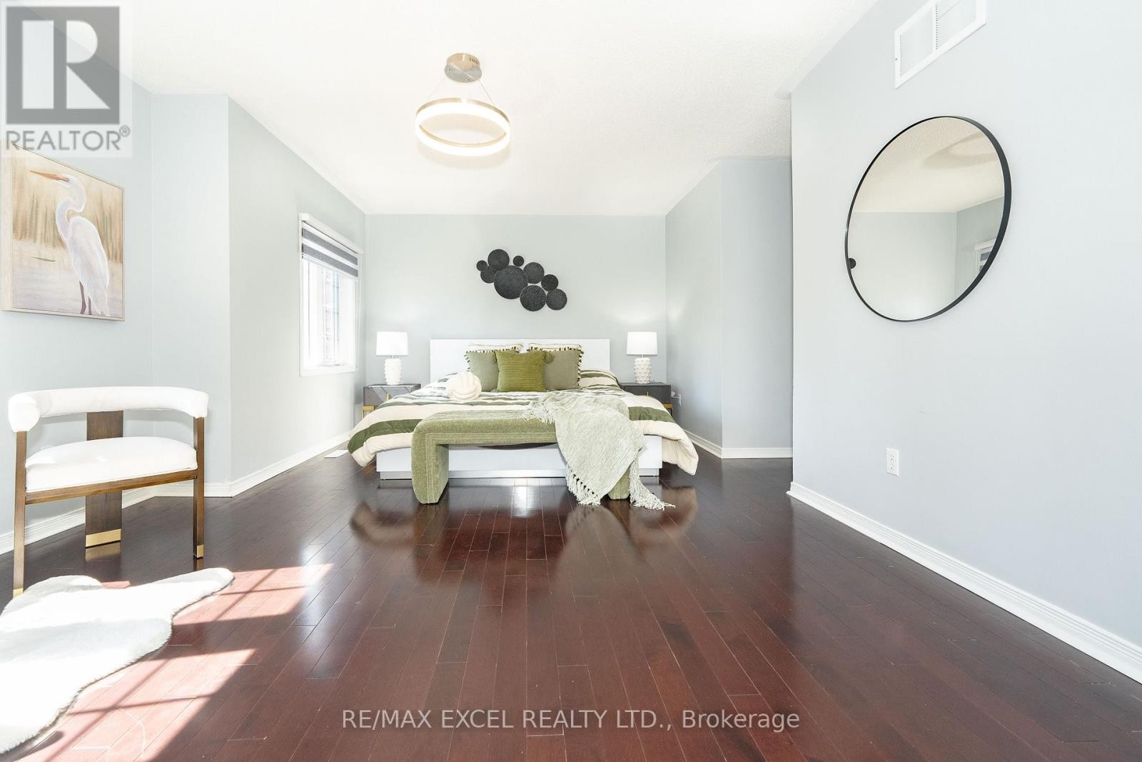 












2 GREENGAGE STREET

,
Markham (Greensborough),




Ontario
L6E1X9

