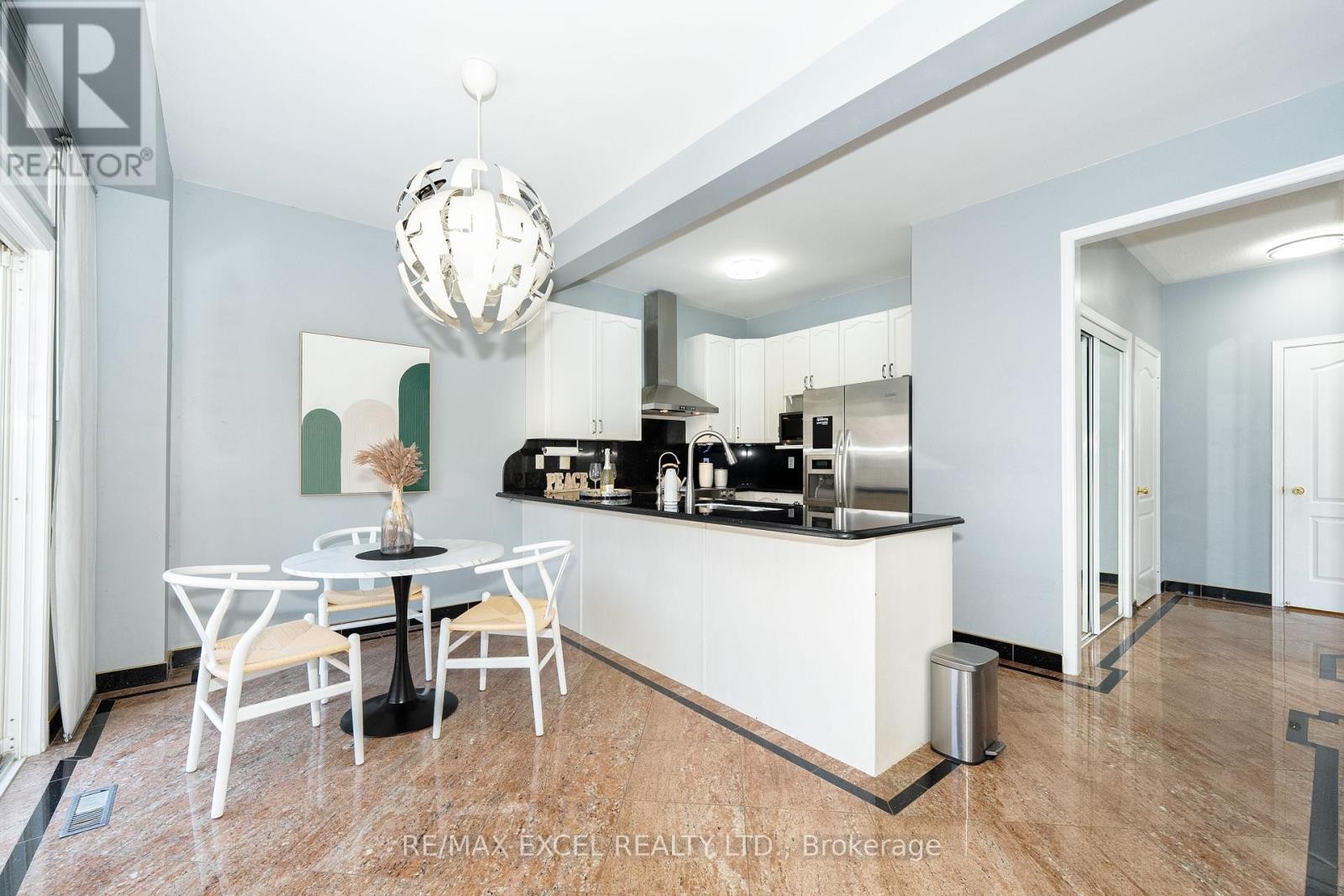 












2 GREENGAGE STREET

,
Markham (Greensborough),




Ontario
L6E1X9

