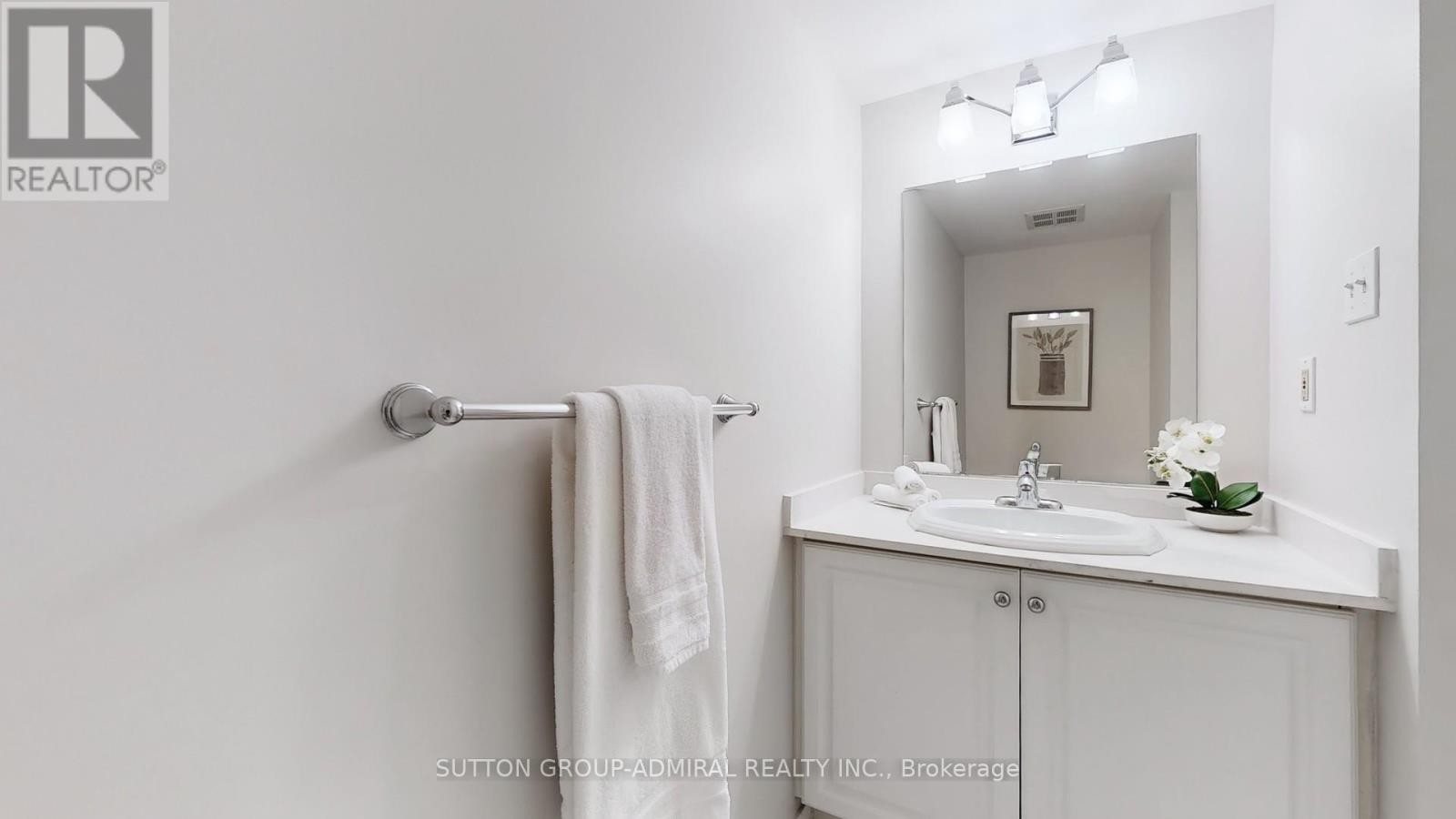 












410 - 175 CEDAR AVENUE

,
Richmond Hill (Harding),




Ontario
L4C9V3

