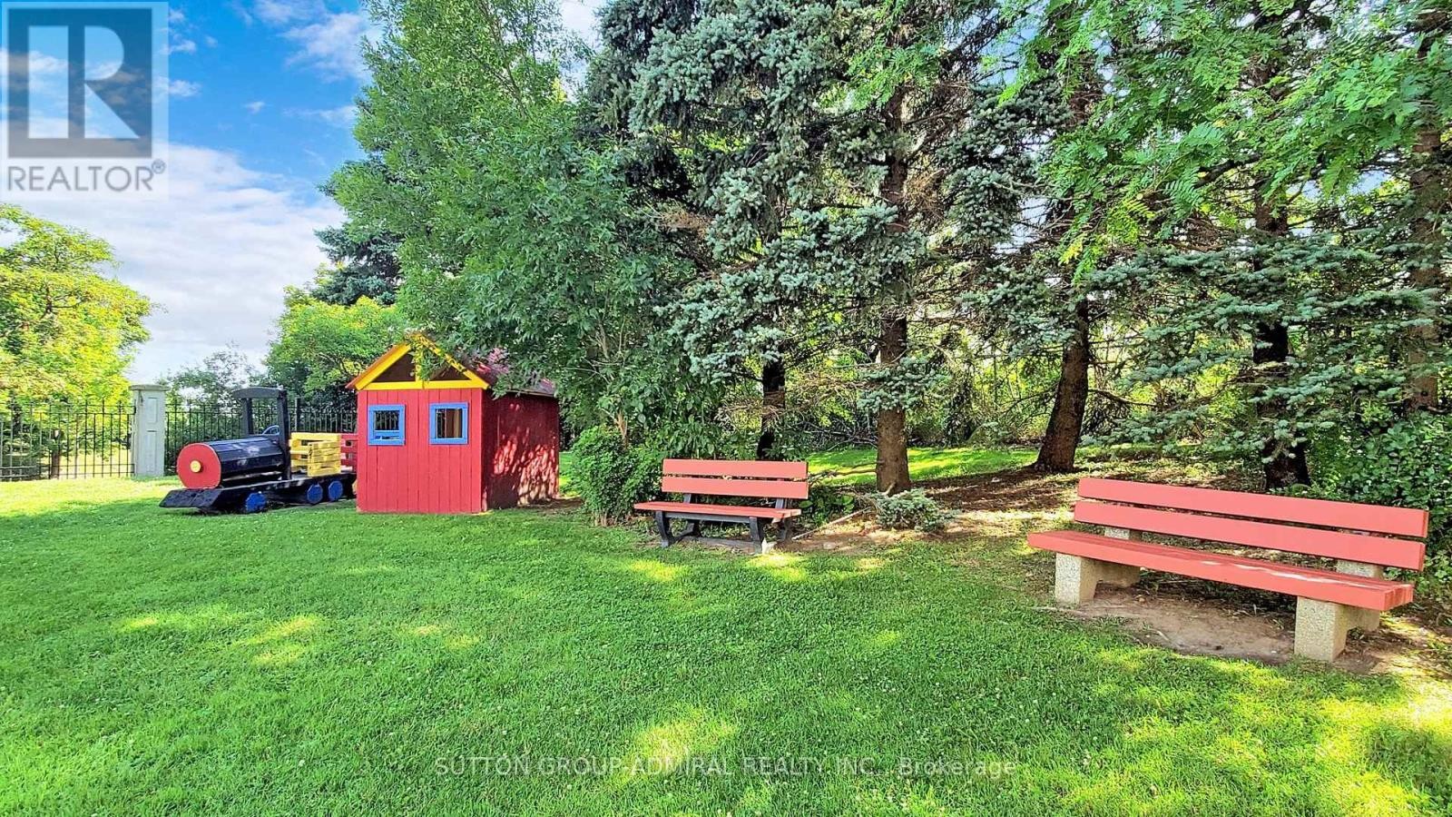 












410 - 175 CEDAR AVENUE

,
Richmond Hill (Harding),




Ontario
L4C9V3

