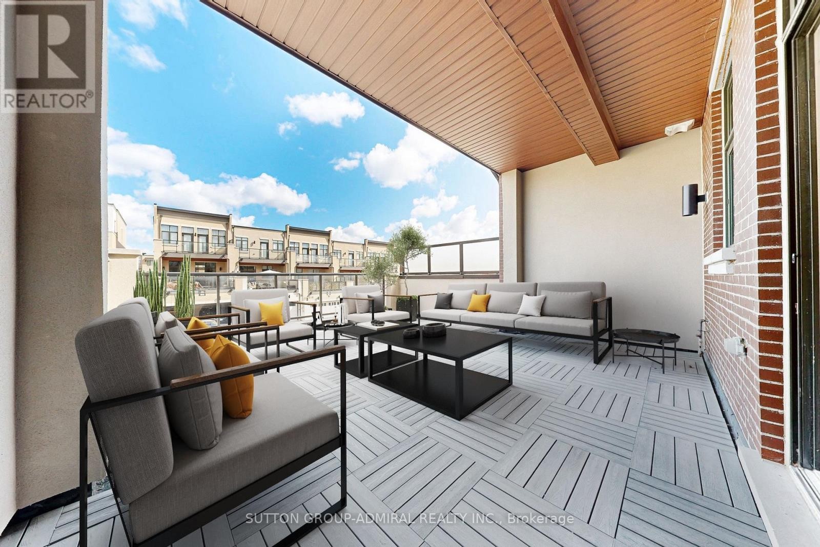 












24 CARRVILLE WOODS CIRCLE

,
Vaughan (Patterson),




Ontario
L6A4Z6


