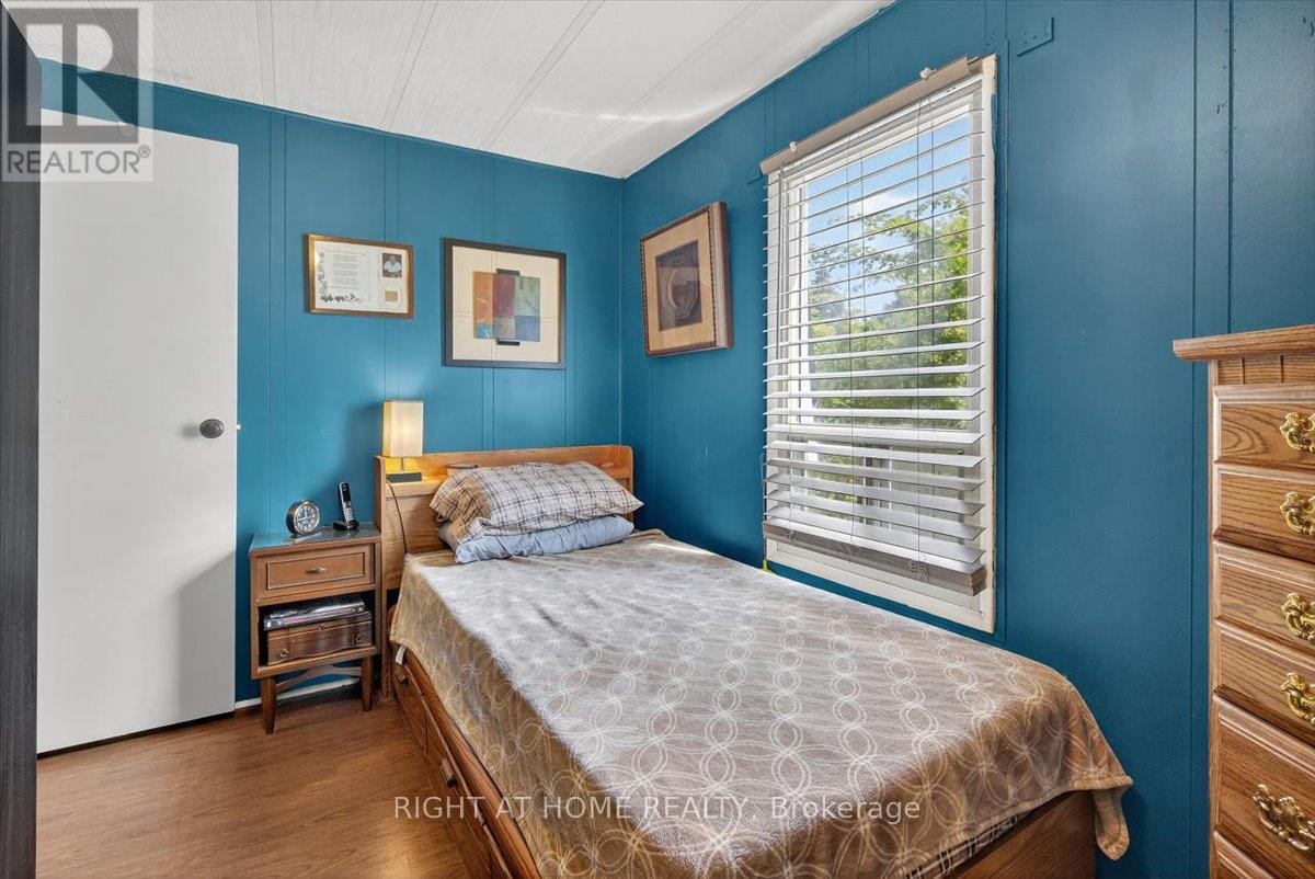 












45 LINDEN LANE

,
Innisfil,




Ontario
L9S1P2

