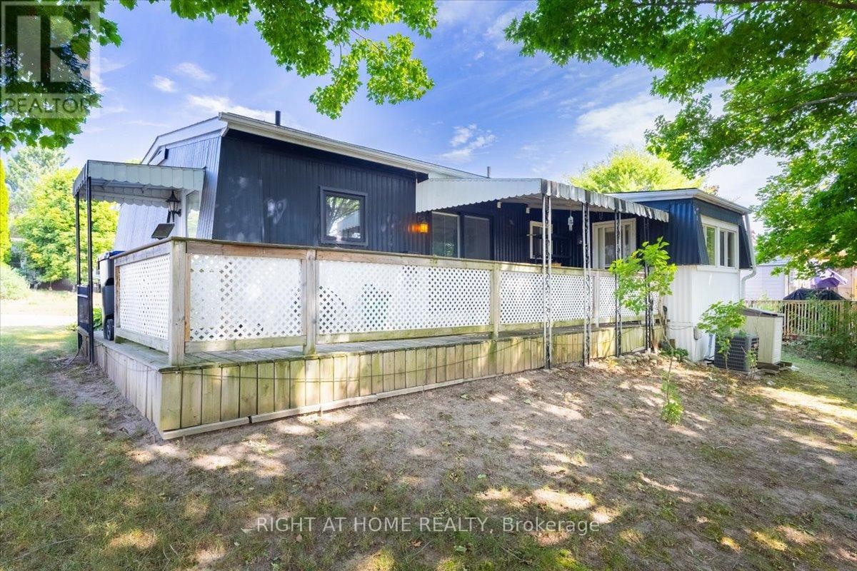 












45 LINDEN LANE

,
Innisfil,




Ontario
L9S1P2

