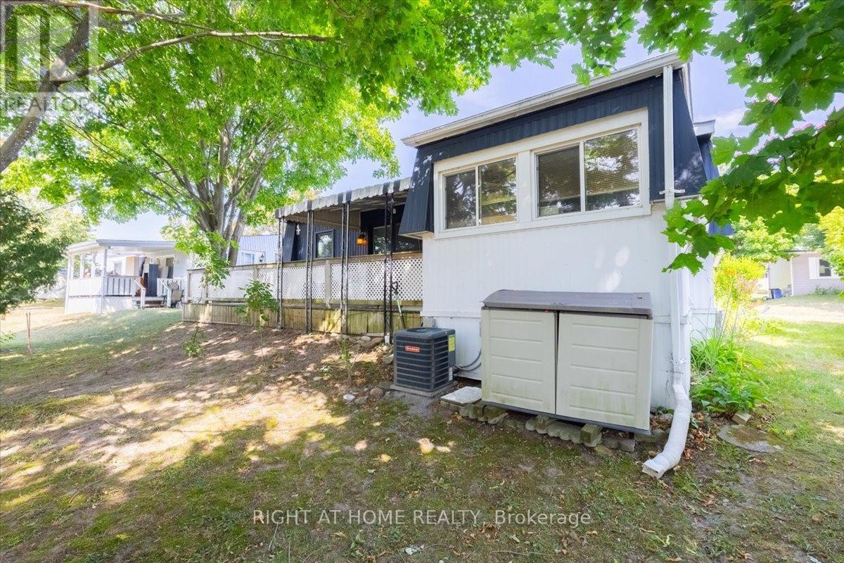 












45 LINDEN LANE

,
Innisfil,




Ontario
L9S1P2

