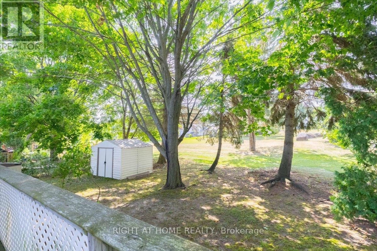 












45 LINDEN LANE

,
Innisfil,




Ontario
L9S1P2

