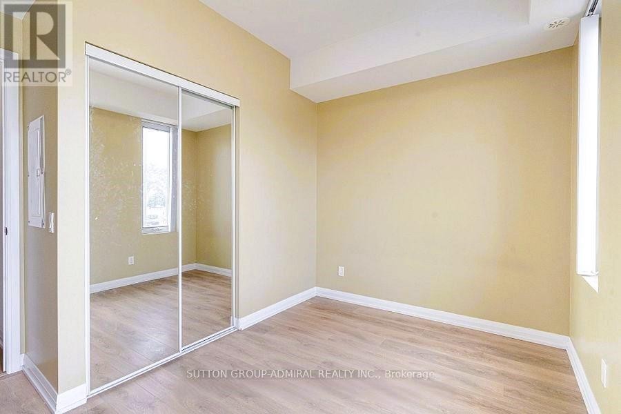 












3 - 1010 PORTAGE PARKWAY

,
Vaughan (Concord),




Ontario
L4K0K3

