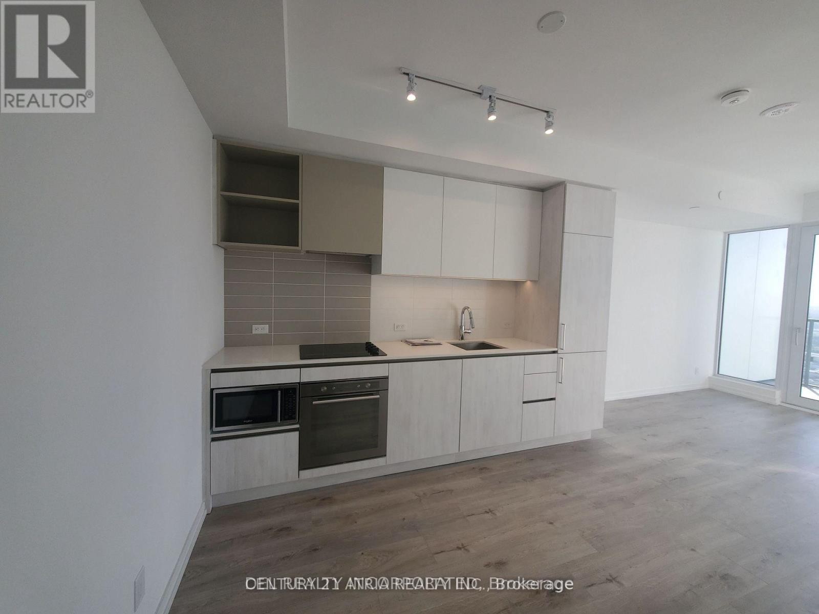 












5301 - 7890 JANE STREET

,
Vaughan (Vaughan Corporate Centre),




Ontario
L4K0K9

