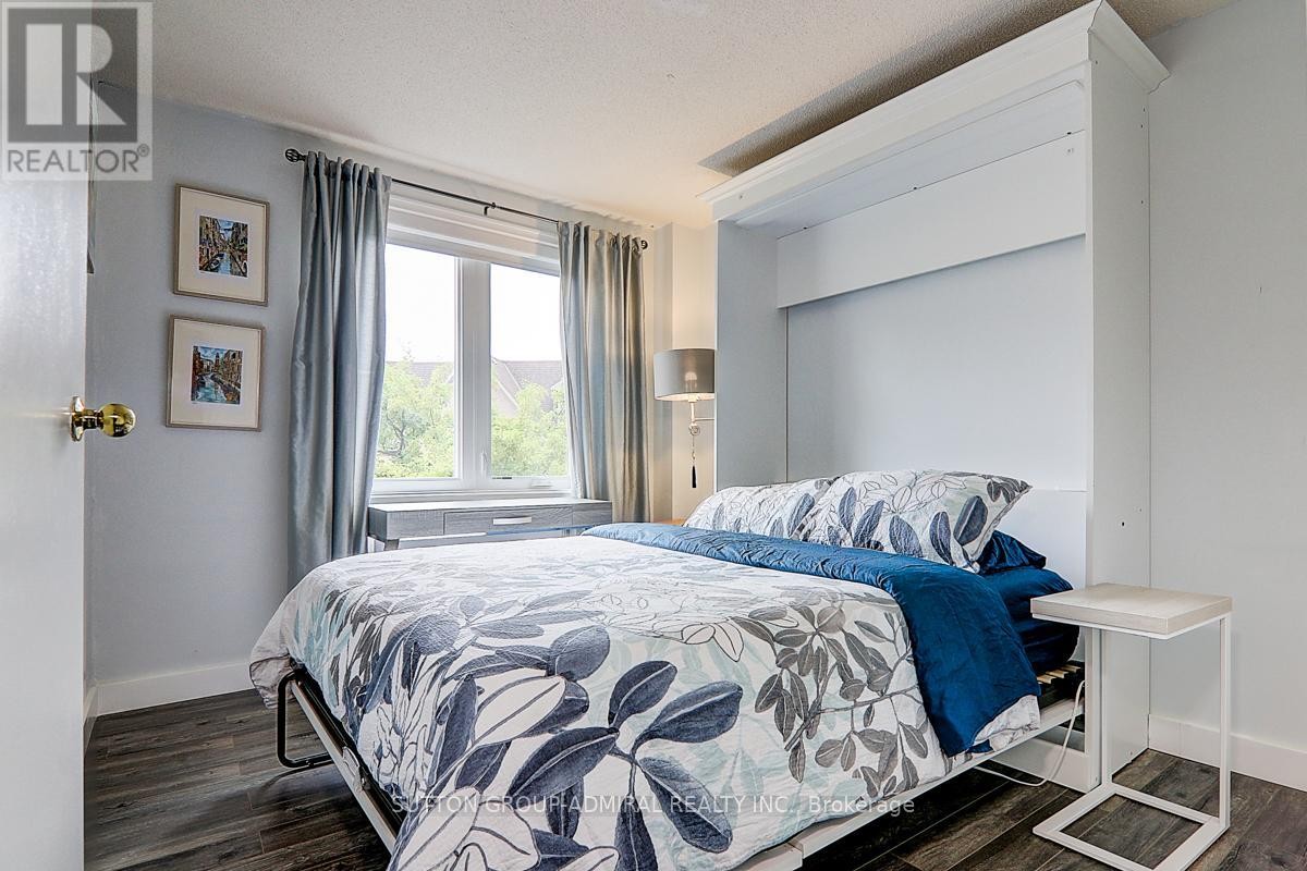 












838 - 75 WELDRICK ROAD E

,
Richmond Hill (Observatory),




Ontario
L4C0H9

