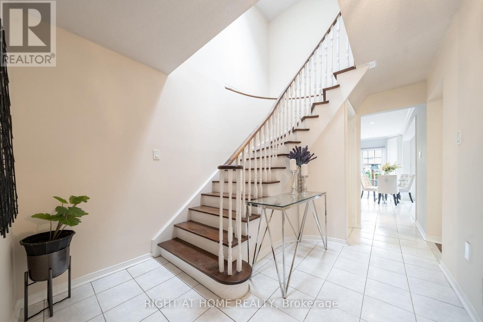 












259 TALL GRASS TRAIL

,
Vaughan (East Woodbridge),




Ontario
L4L3P7

