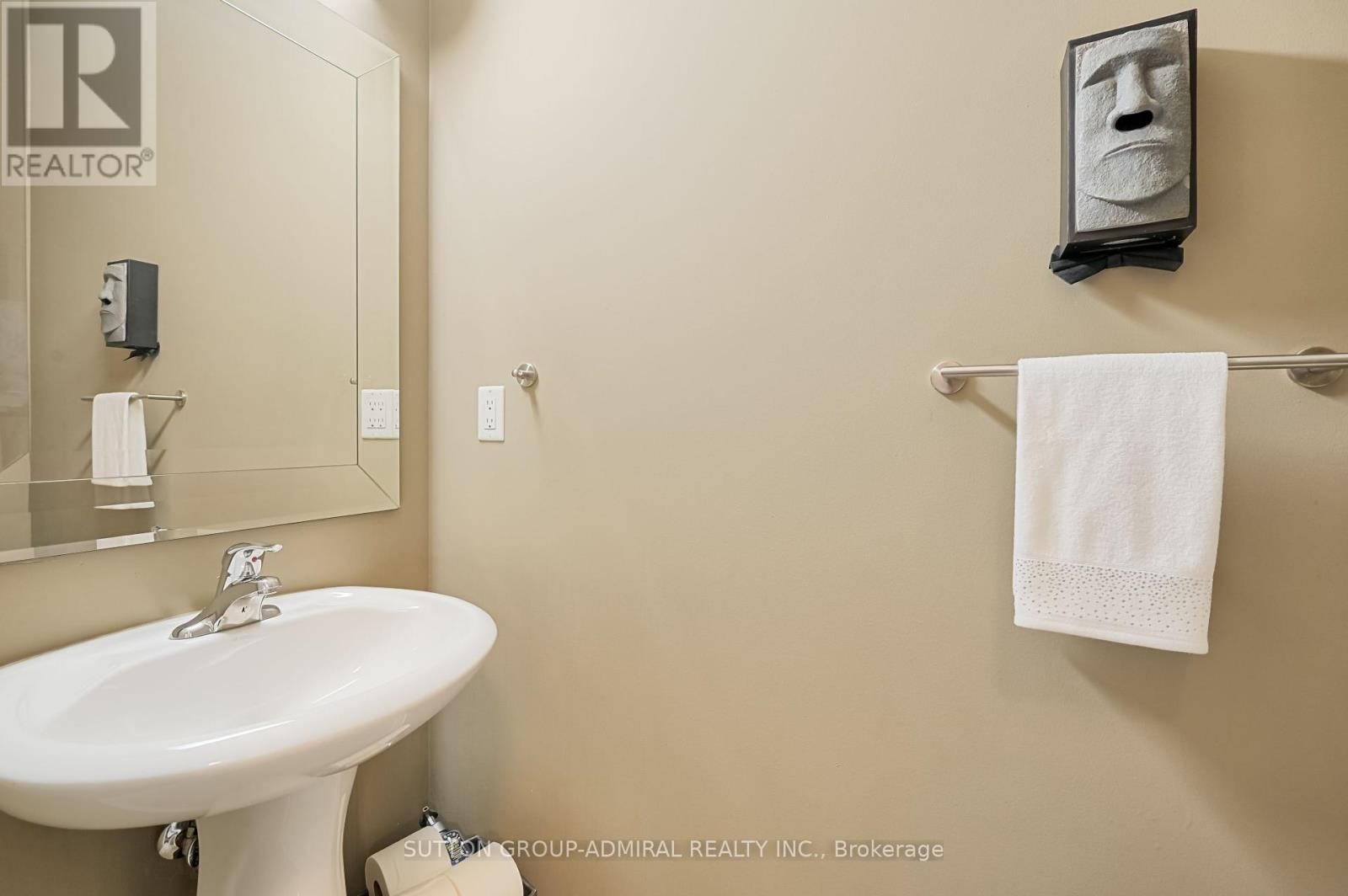 












48 TERME AVENUE

,
Vaughan (Vellore Village),




Ontario
L4H0R7

