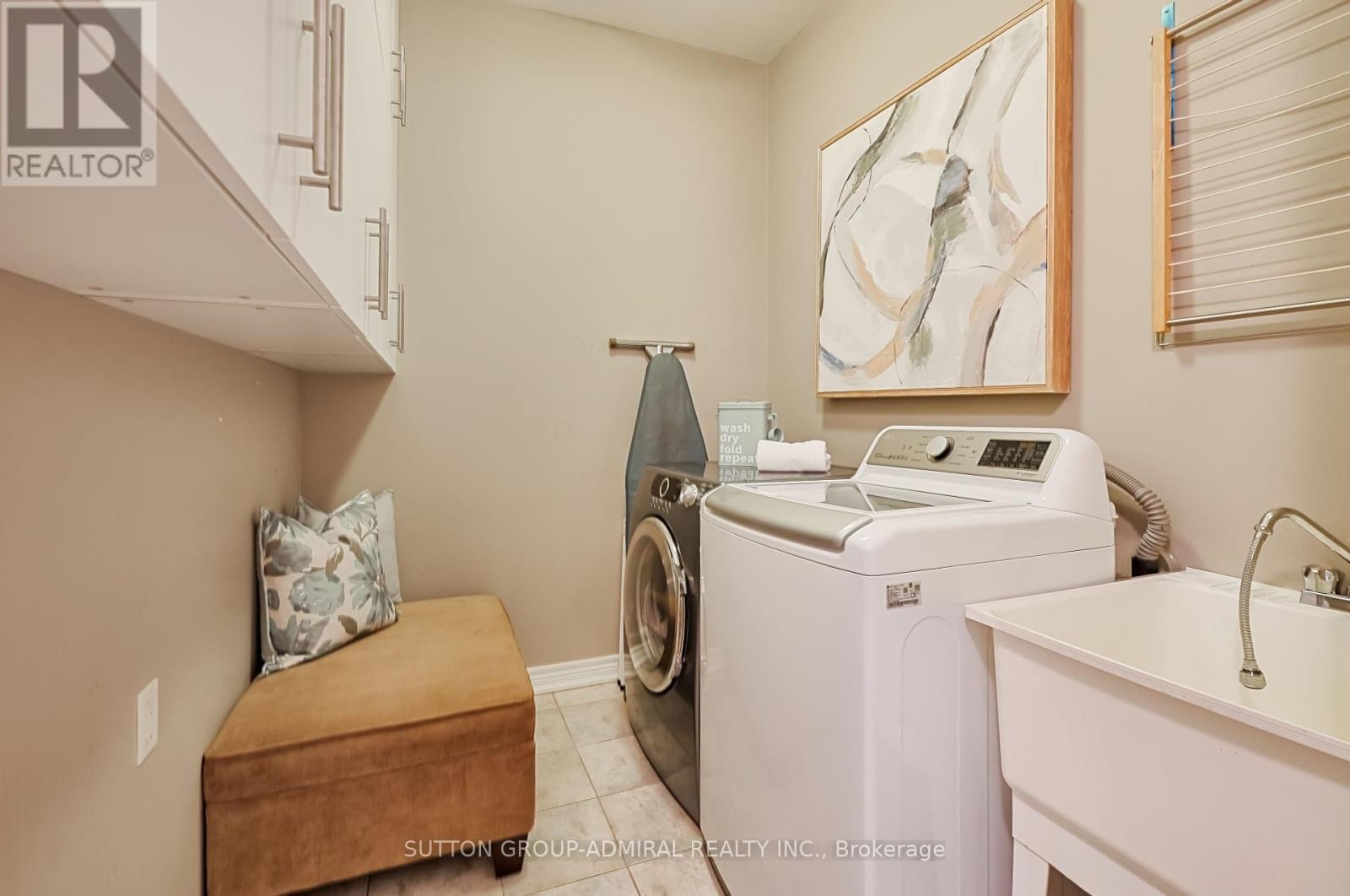 












48 TERME AVENUE

,
Vaughan (Vellore Village),




Ontario
L4H0R7

