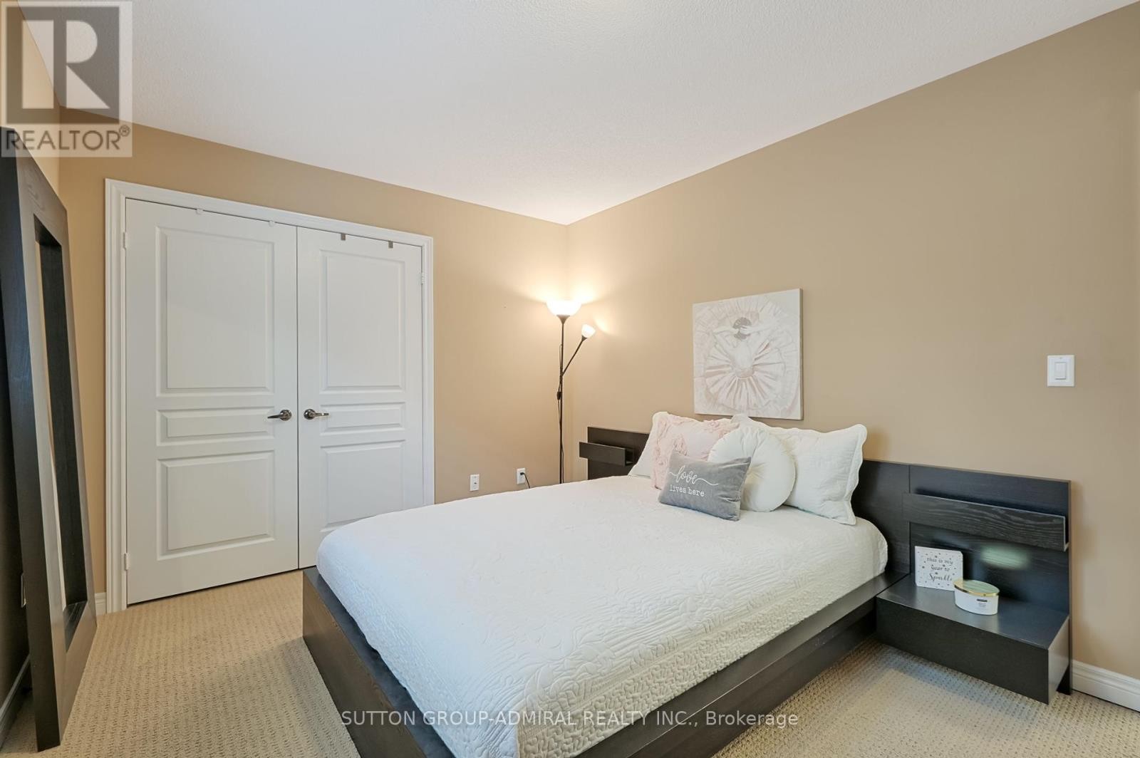












48 TERME AVENUE

,
Vaughan (Vellore Village),




Ontario
L4H0R7

