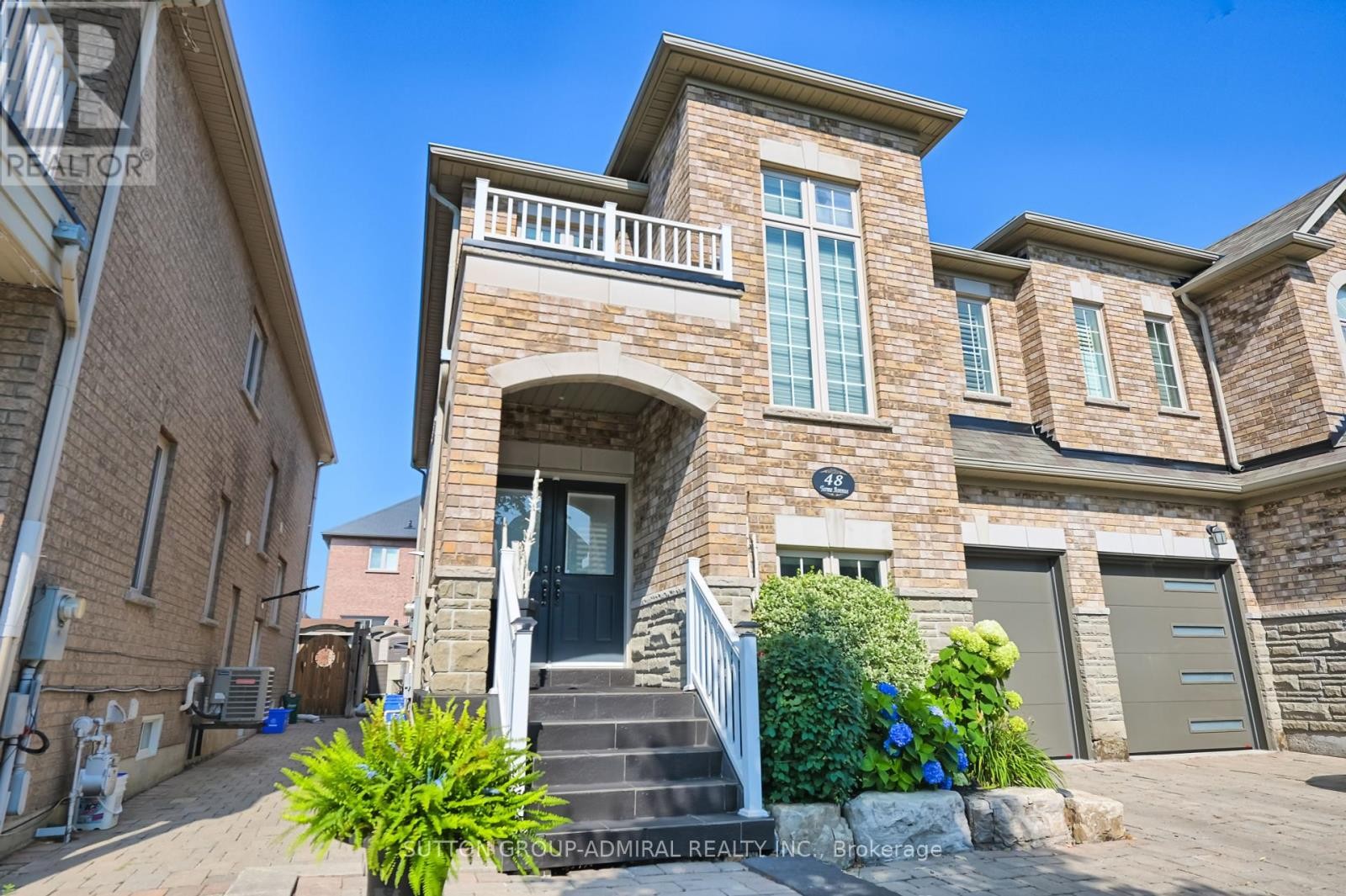 












48 TERME AVENUE

,
Vaughan (Vellore Village),




Ontario
L4H0R7


