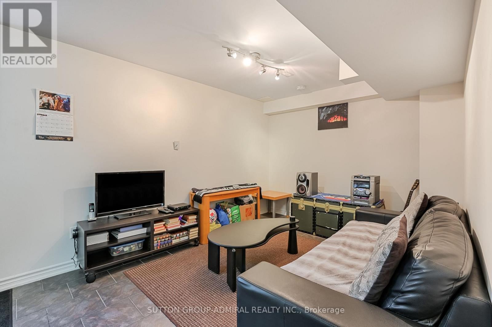 












48 TERME AVENUE

,
Vaughan (Vellore Village),




Ontario
L4H0R7

