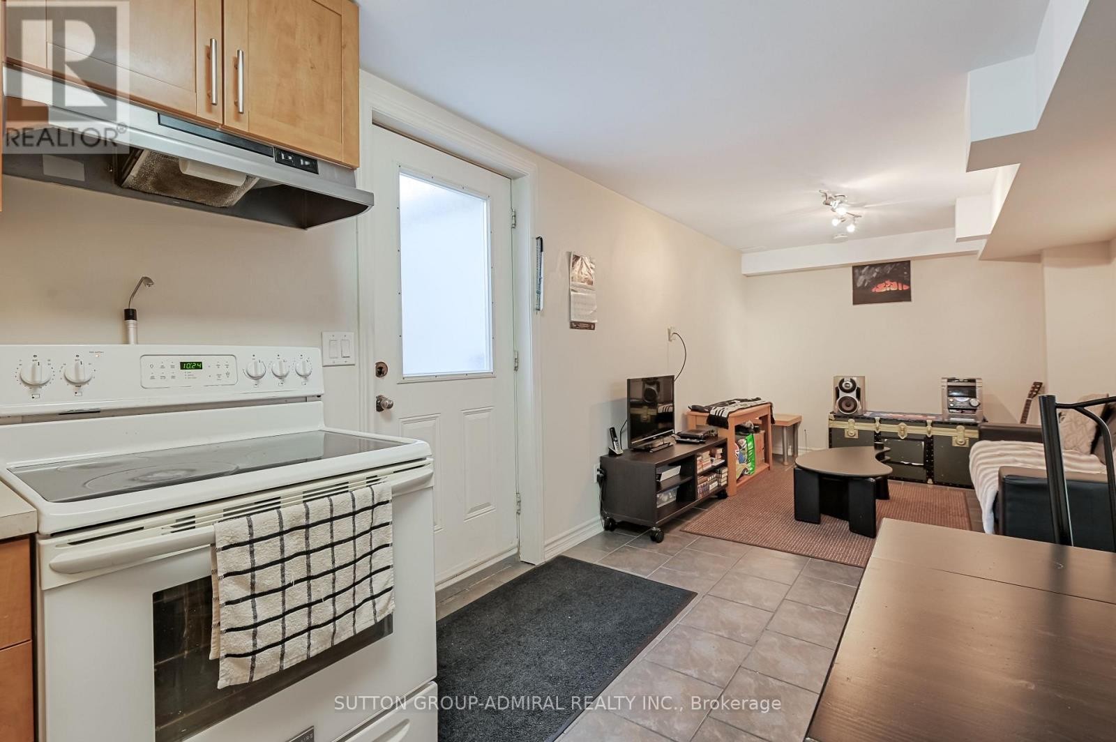 












48 TERME AVENUE

,
Vaughan (Vellore Village),




Ontario
L4H0R7

