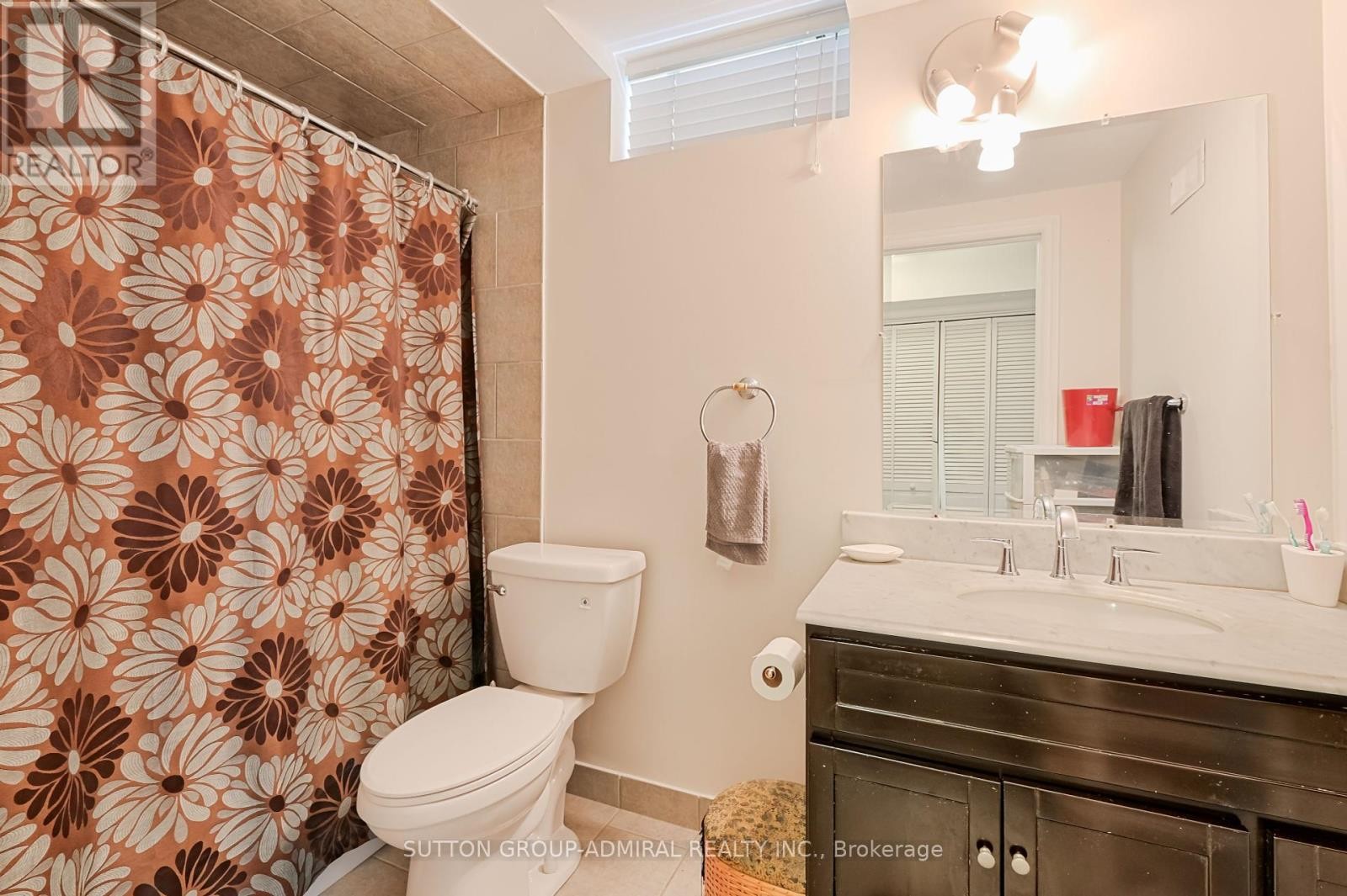












48 TERME AVENUE

,
Vaughan (Vellore Village),




Ontario
L4H0R7

