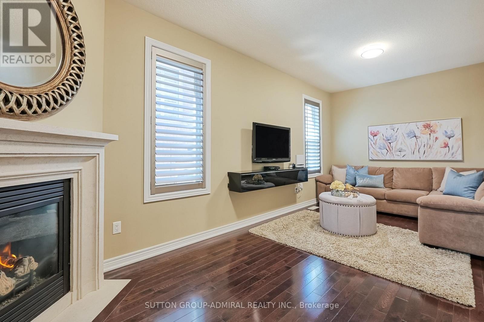 












48 TERME AVENUE

,
Vaughan (Vellore Village),




Ontario
L4H0R7

