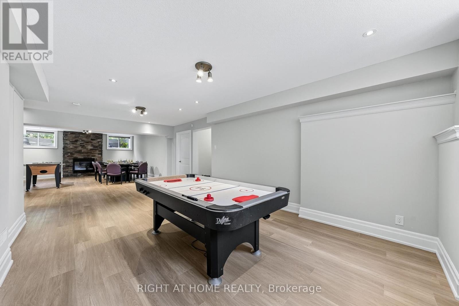 












3500 CRESCENT HARBOUR ROAD

,
Innisfil,




Ontario
L9S2Y8

