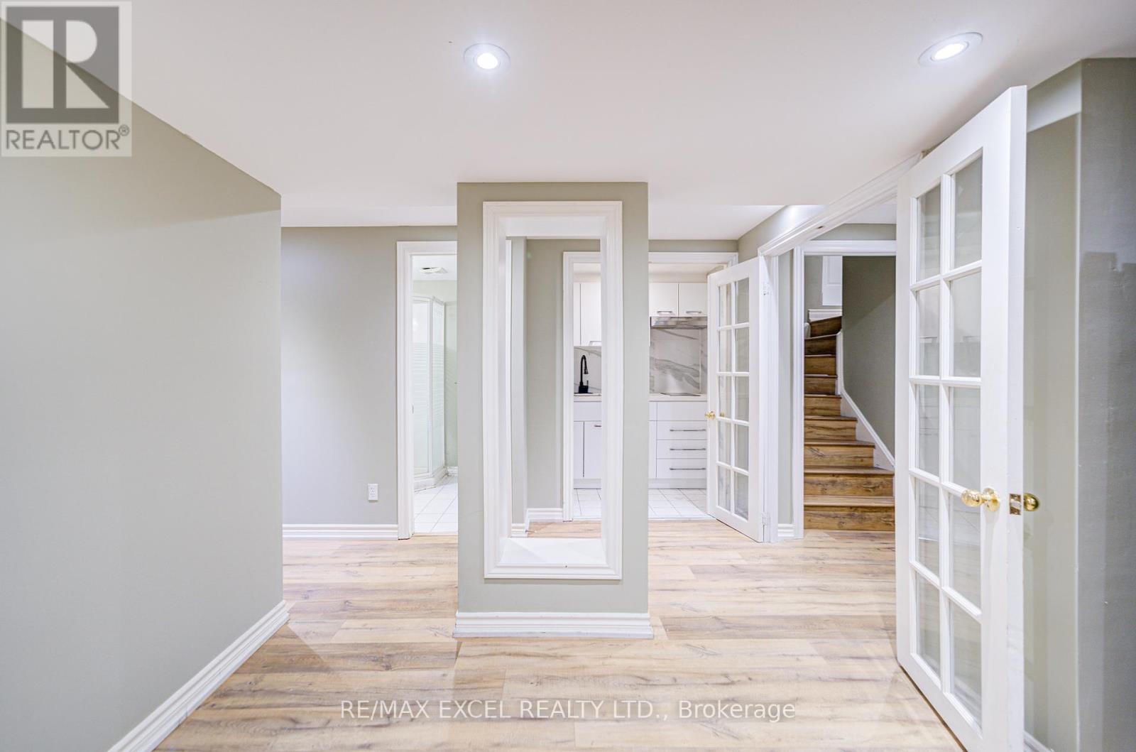 












263 MILLIKEN MEADOWS DRIVE

,
Markham (Milliken Mills West),




Ontario
L3R0W2

