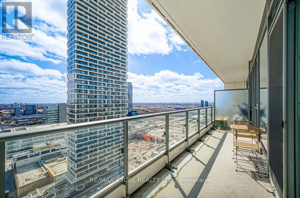 












2803 - 898 PORTAGE PARKWAY

,
Vaughan (Vaughan Corporate Centre),




Ontario
L4K0J6

