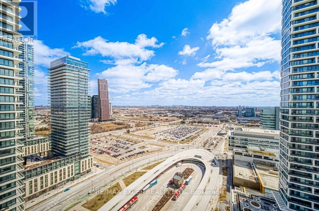 












2803 - 898 PORTAGE PARKWAY

,
Vaughan (Vaughan Corporate Centre),




Ontario
L4K0J6

