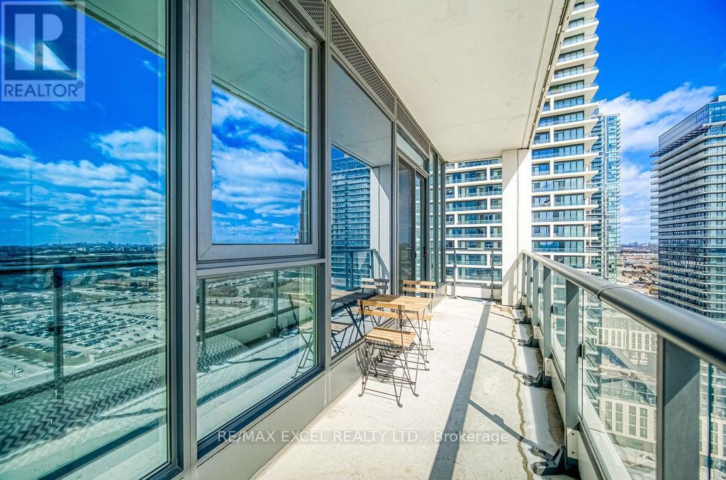 












2803 - 898 PORTAGE PARKWAY

,
Vaughan (Vaughan Corporate Centre),




Ontario
L4K0J6

