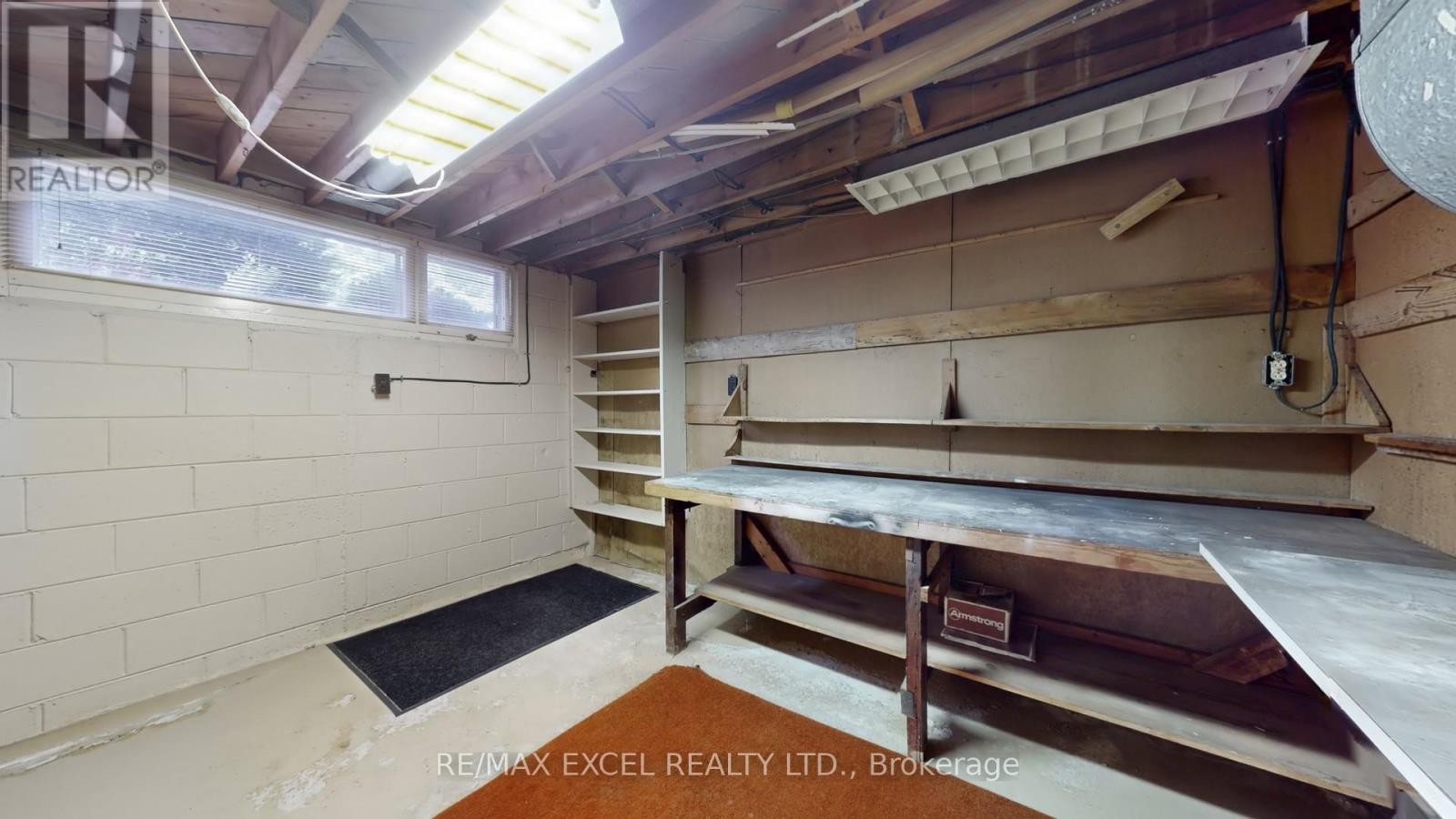 












4 ORCHARD STREET

,
Markham (Old Markham Village),




Ontario
L3P2T1

