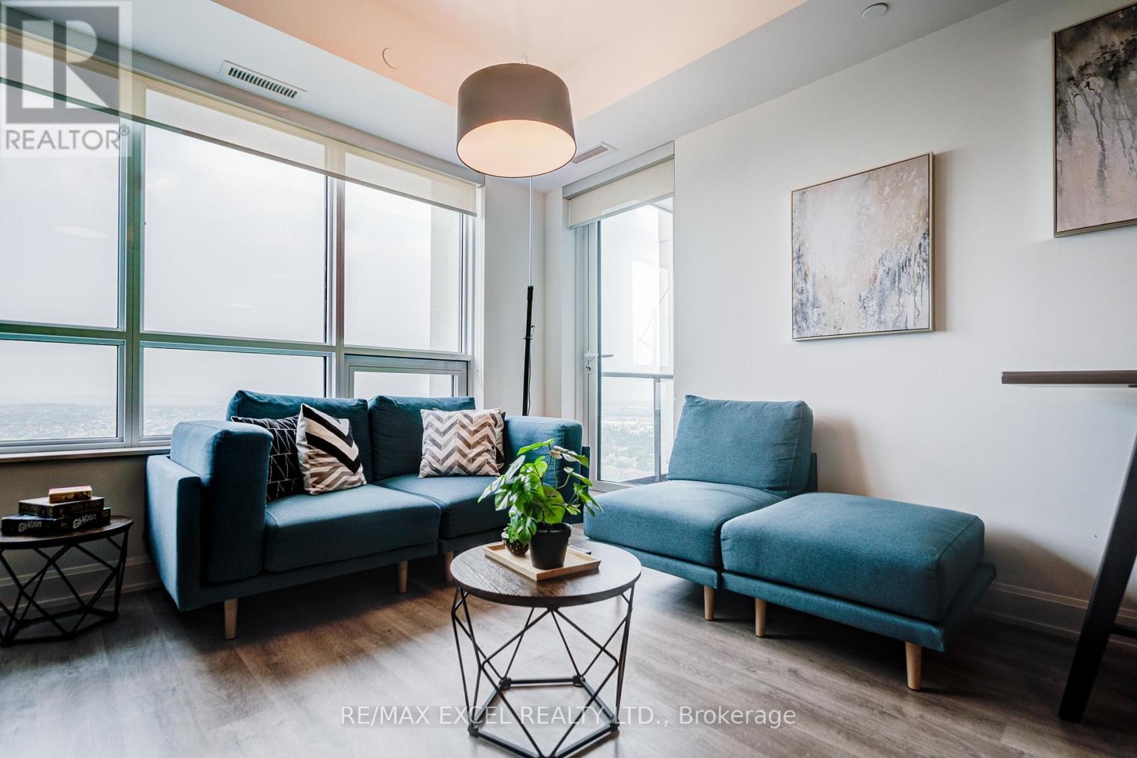 












2815 - 12 GANDHI LANE

,
Markham (Commerce Valley),




Ontario
L3T0G8

