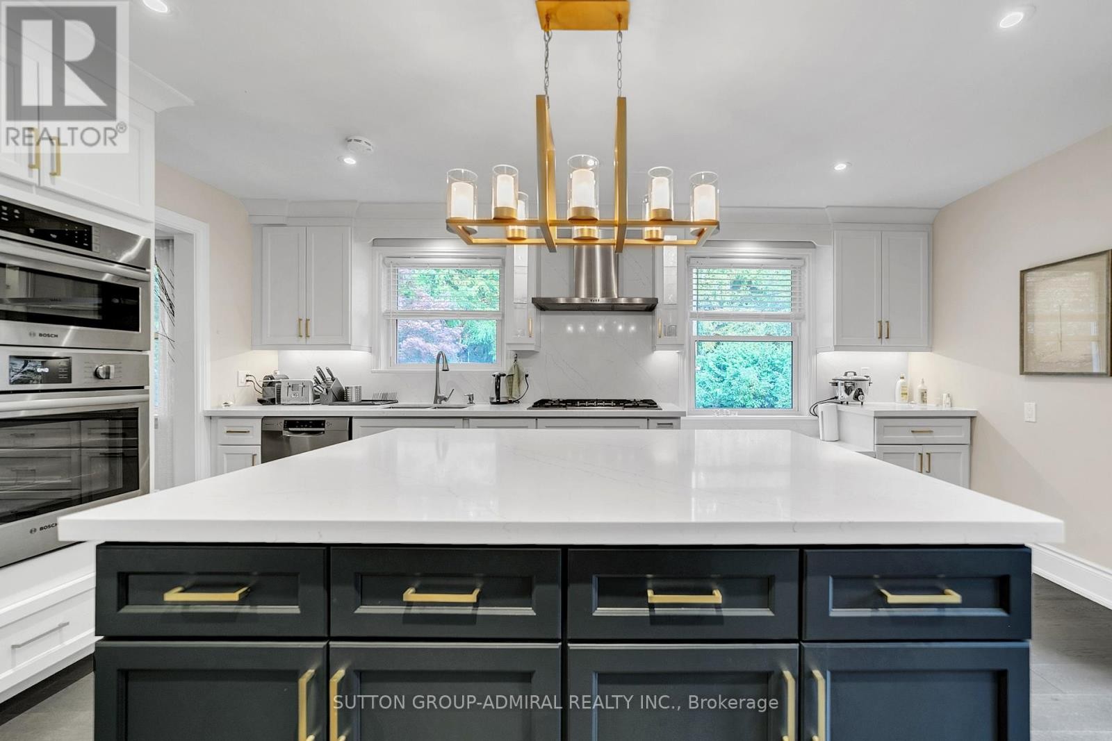 












9 ELSPETH PLACE

,
Markham (Grandview),




Ontario
L3T1C5

