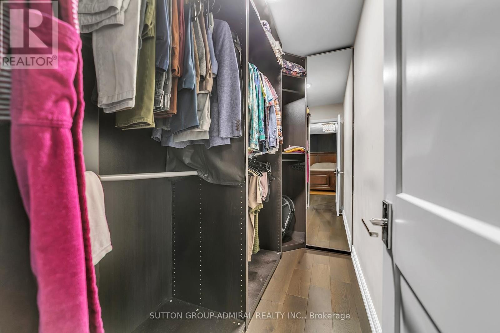 












9 ELSPETH PLACE

,
Markham (Grandview),




Ontario
L3T1C5

