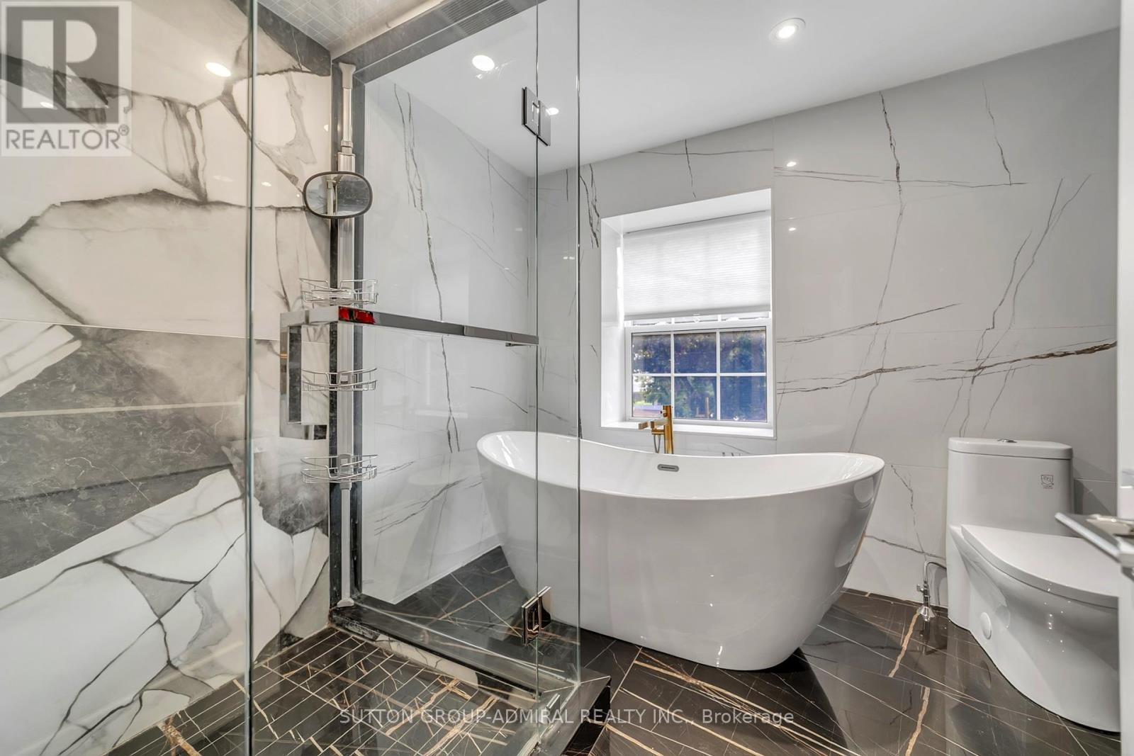 












9 ELSPETH PLACE

,
Markham (Grandview),




Ontario
L3T1C5

