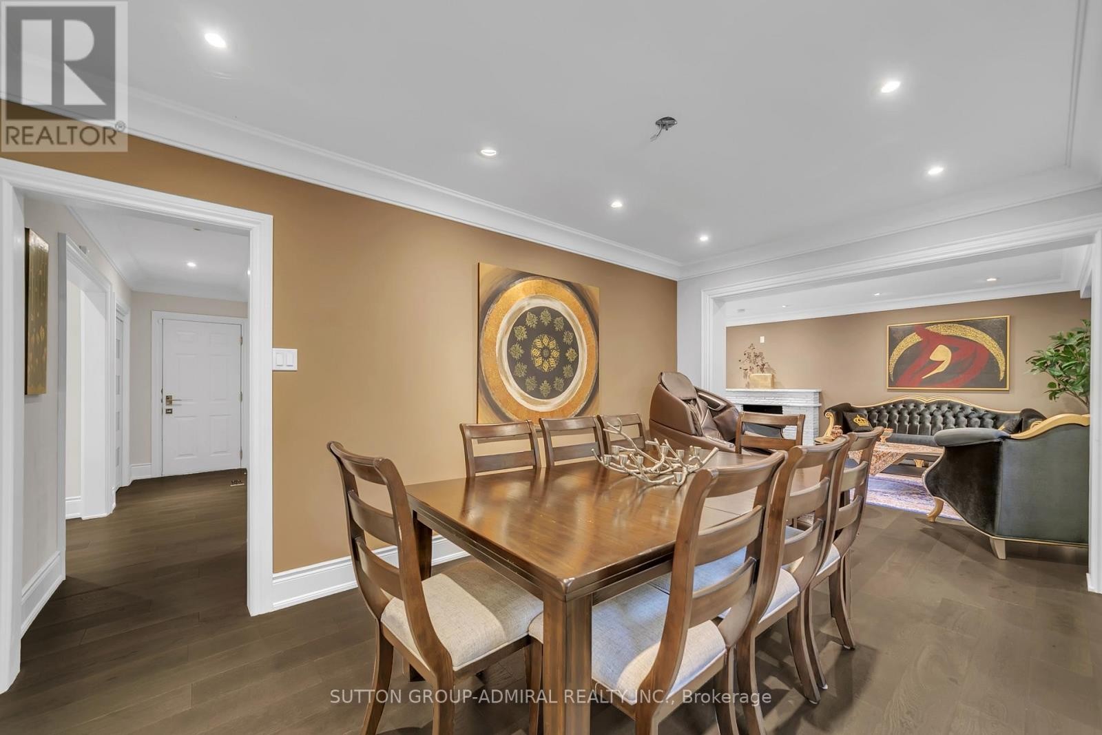 












9 ELSPETH PLACE

,
Markham (Grandview),




Ontario
L3T1C5

