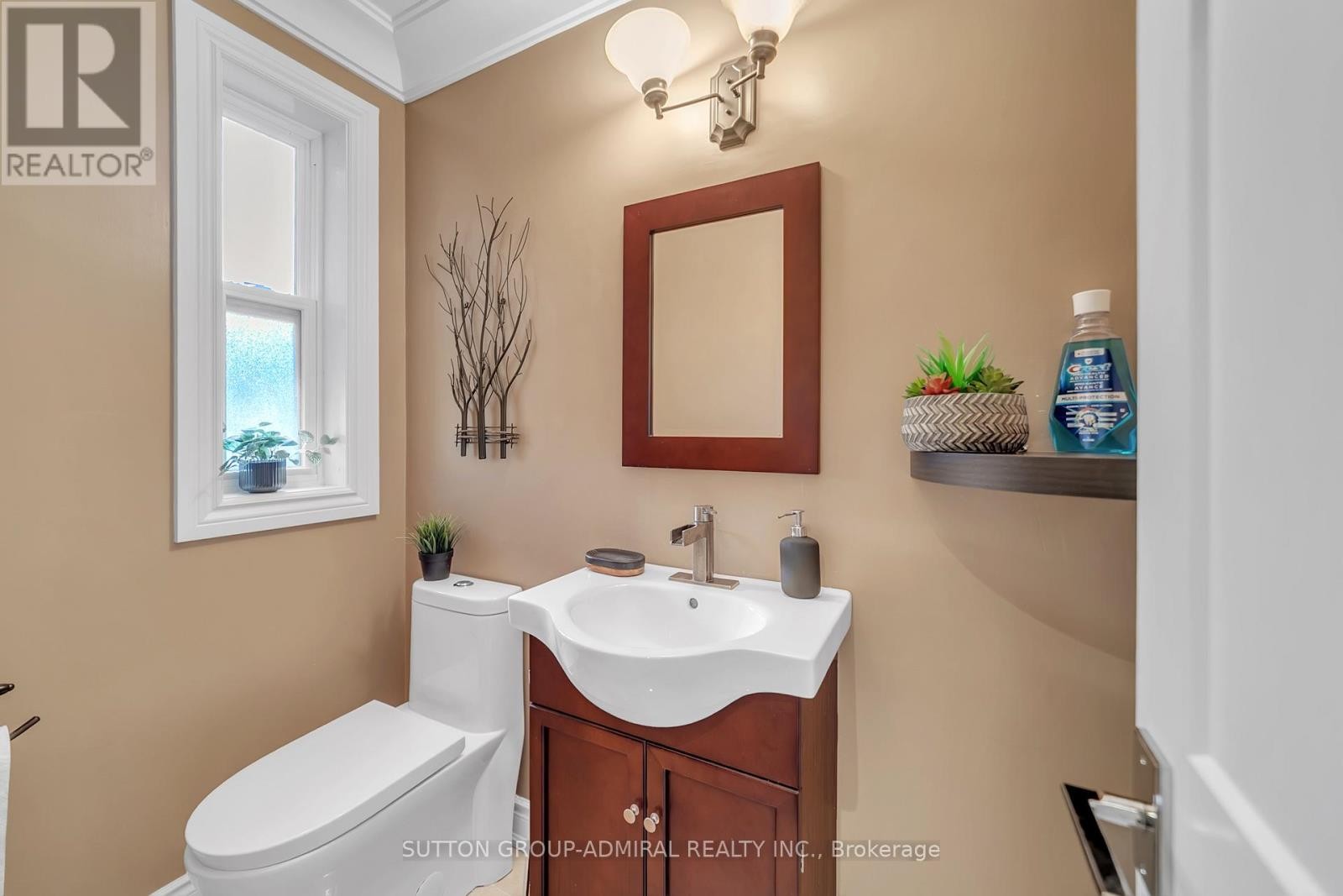 












9 ELSPETH PLACE

,
Markham (Grandview),




Ontario
L3T1C5

