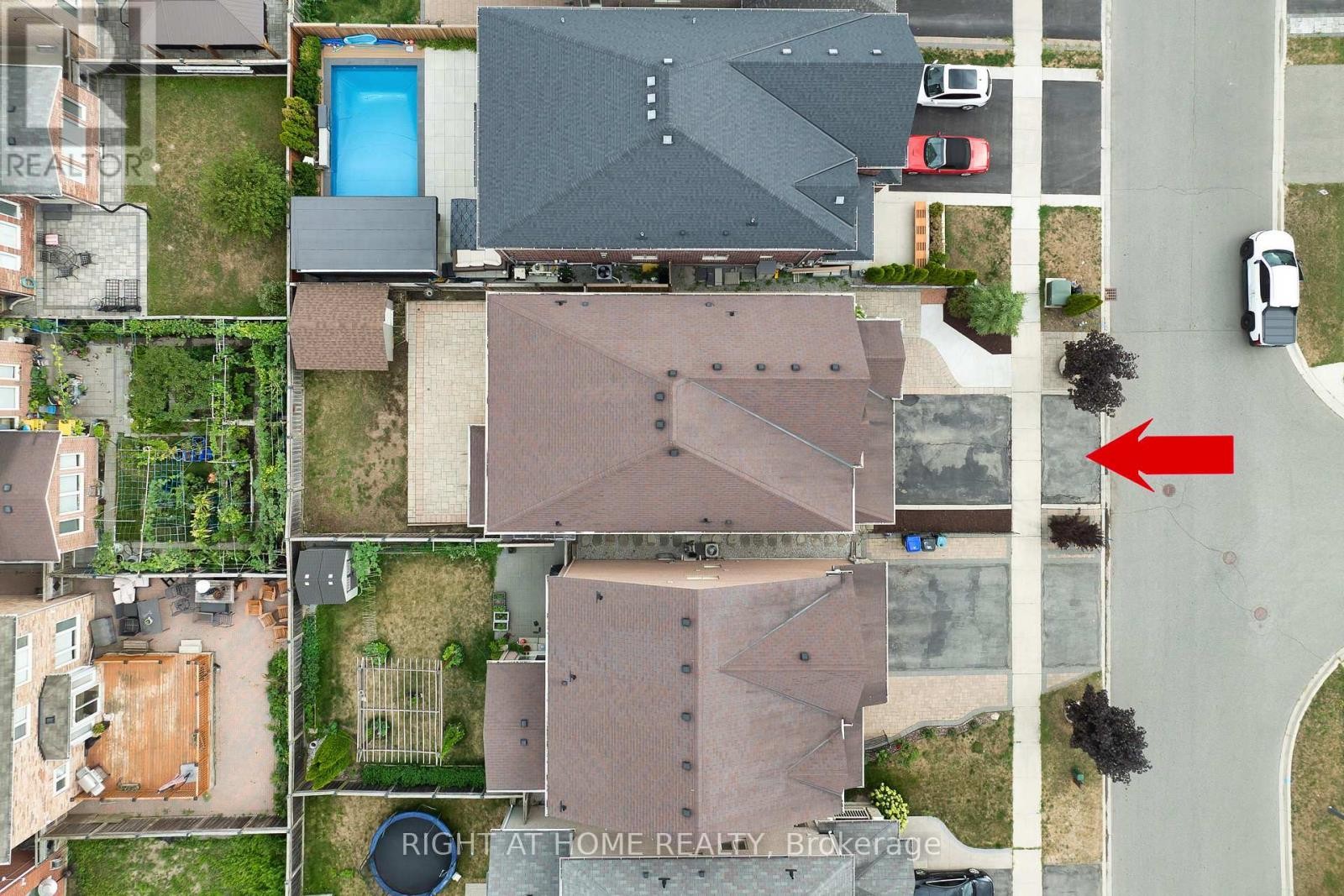 












193 BLUE DASHER BOULEVARD

,
Bradford West Gwillimbury (Bradford),




Ontario
L3Z0H3

