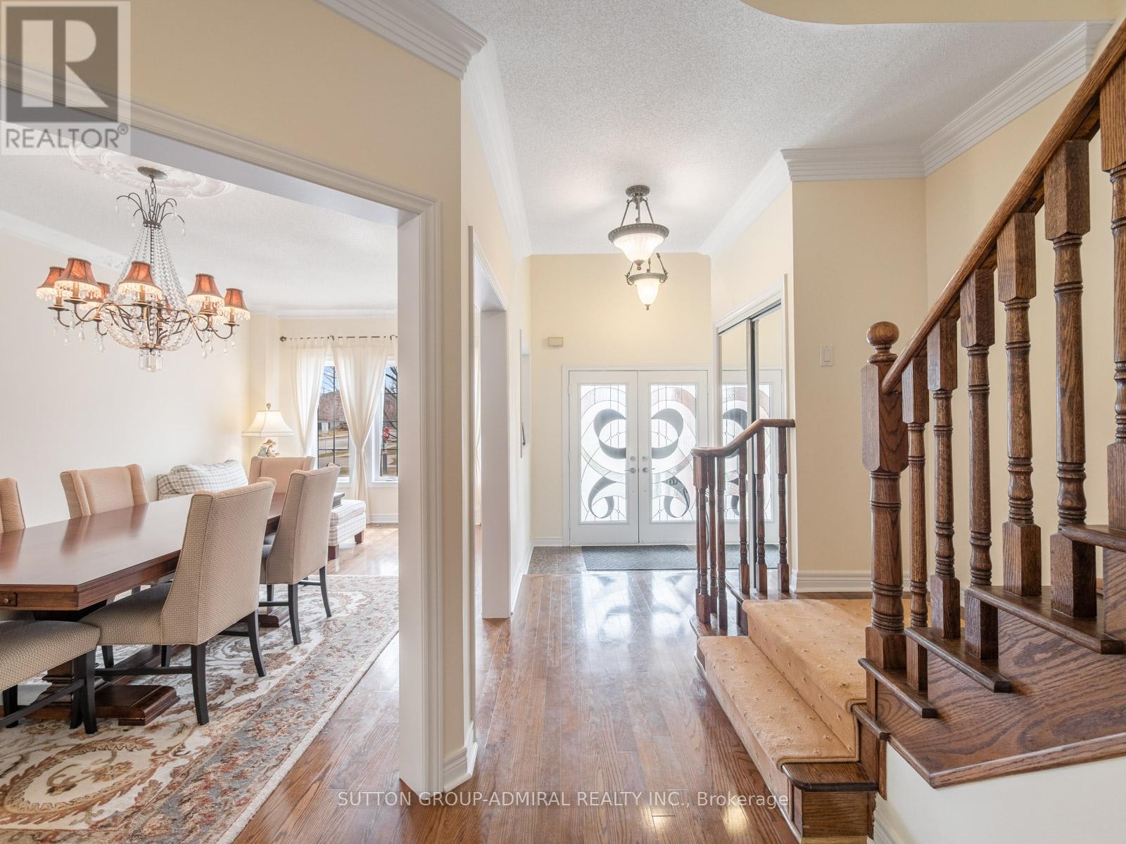 












450 PLEASANT RIDGE AVENUE

,
Vaughan (Patterson),




Ontario
L4J8X2

