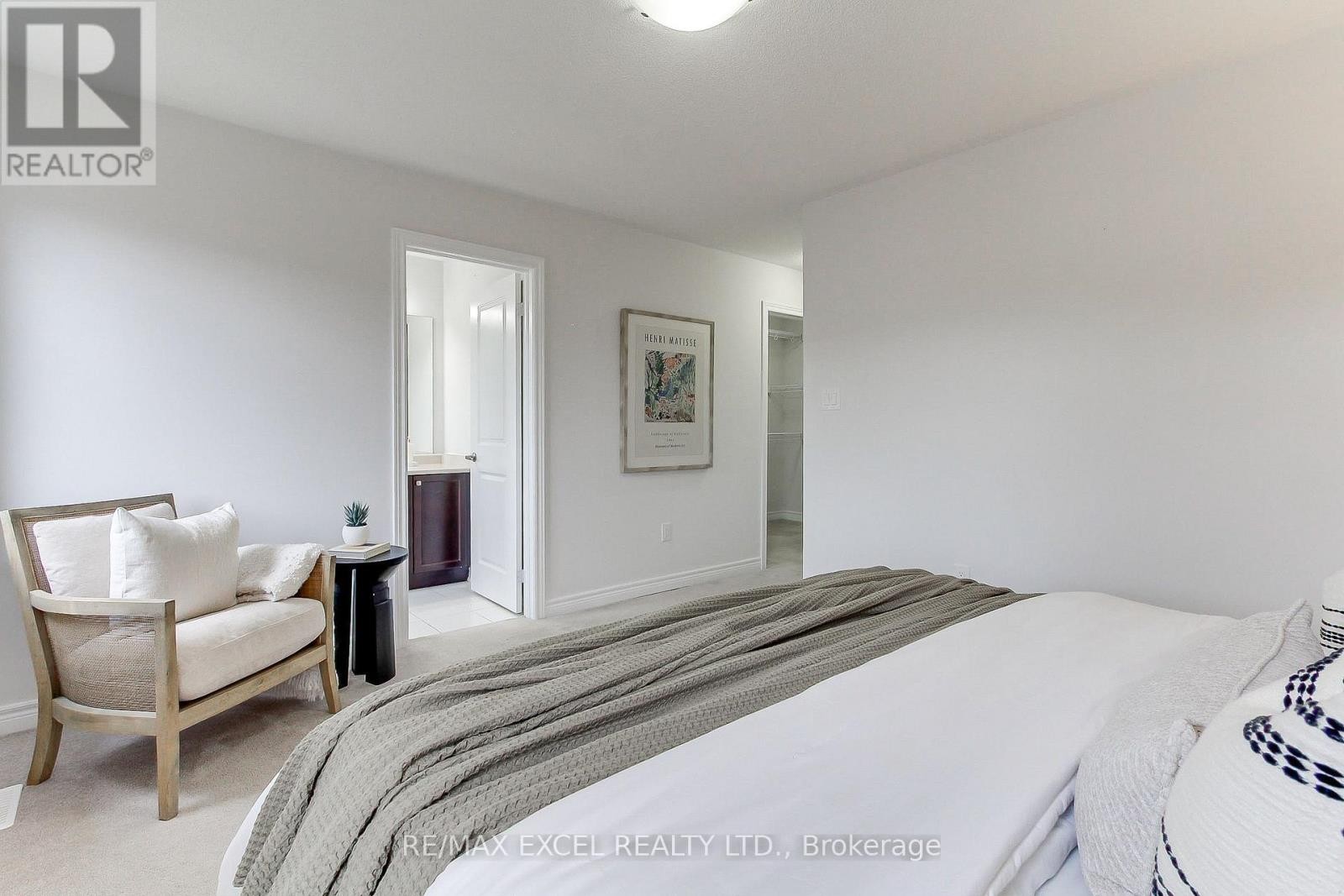 












76 BLACK CREEK DRIVE

,
Markham (Cornell),




Ontario
L6B0Y4


