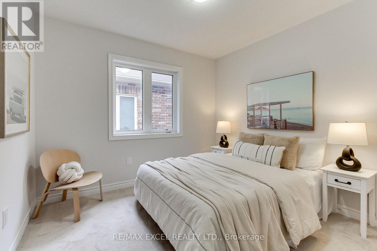 












76 BLACK CREEK DRIVE

,
Markham (Cornell),




Ontario
L6B0Y4

