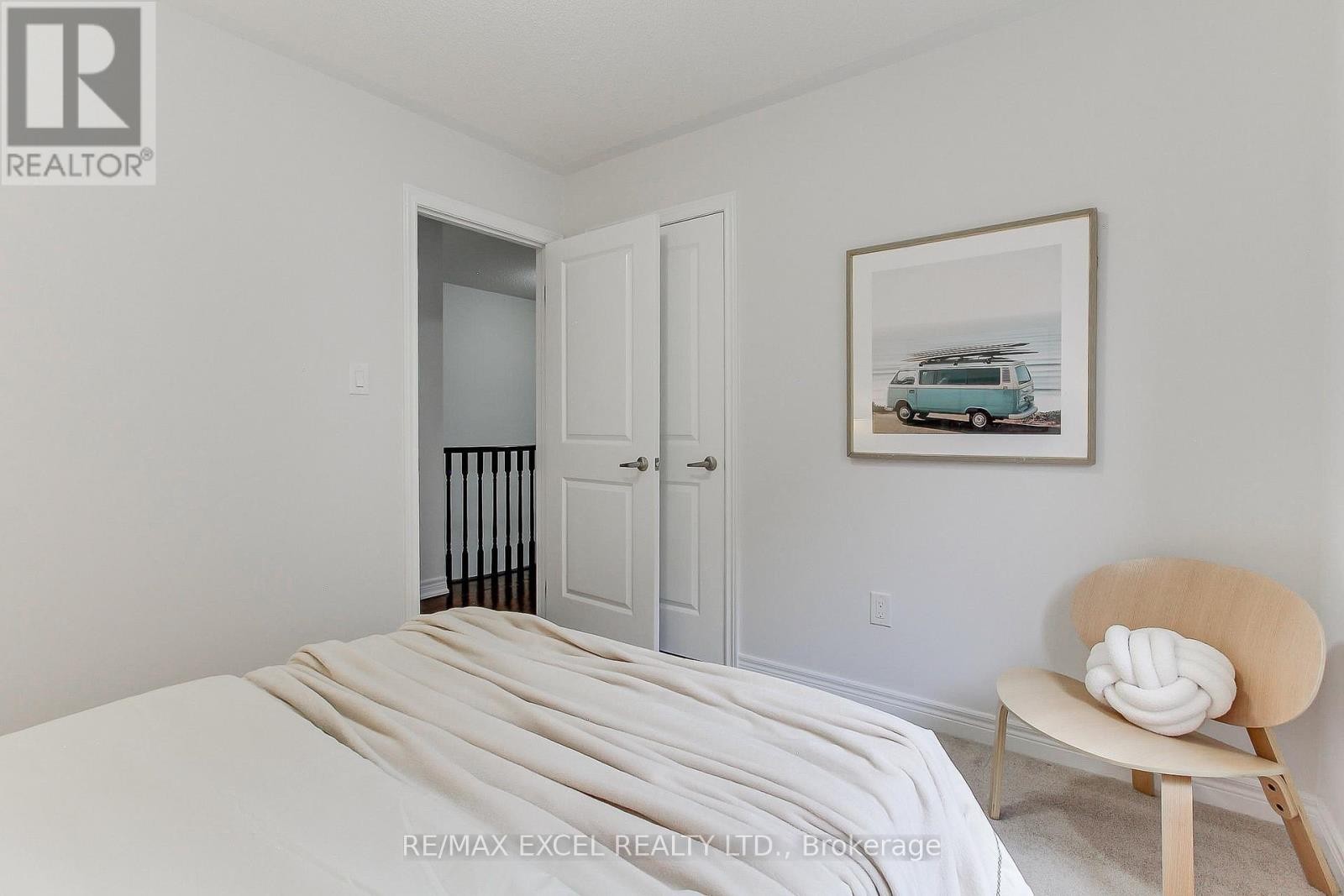












76 BLACK CREEK DRIVE

,
Markham (Cornell),




Ontario
L6B0Y4

