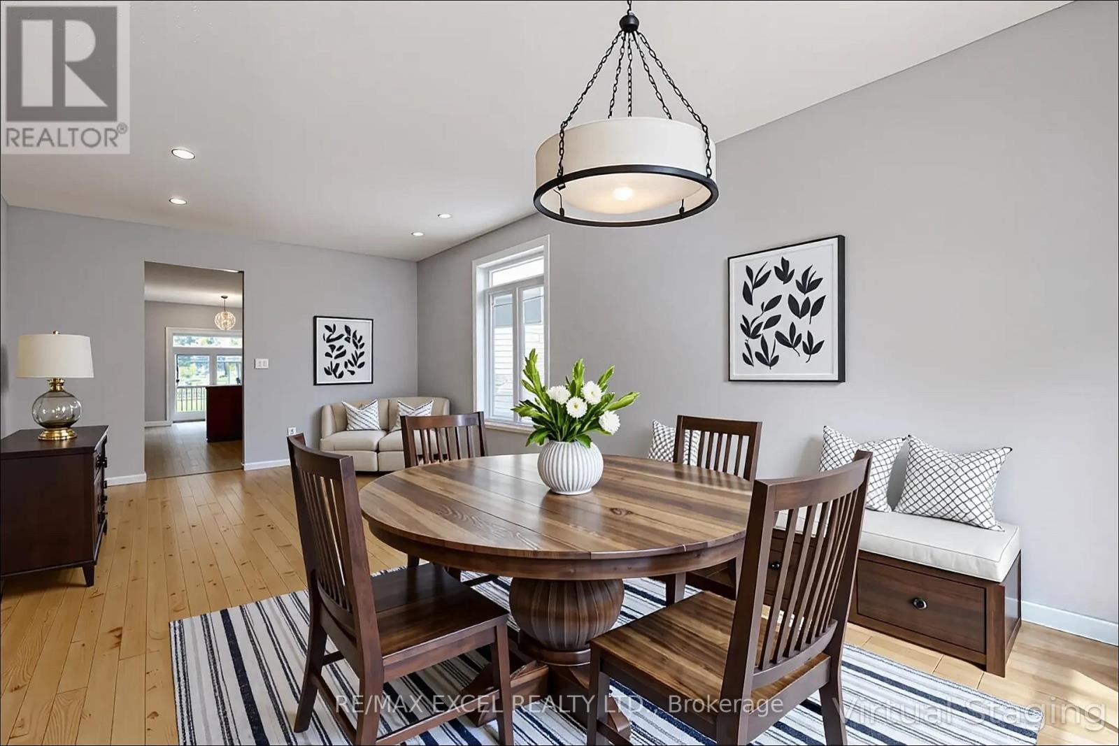












38 AYHART STREET

,
Markham (Wismer),




Ontario
L6E1H4

