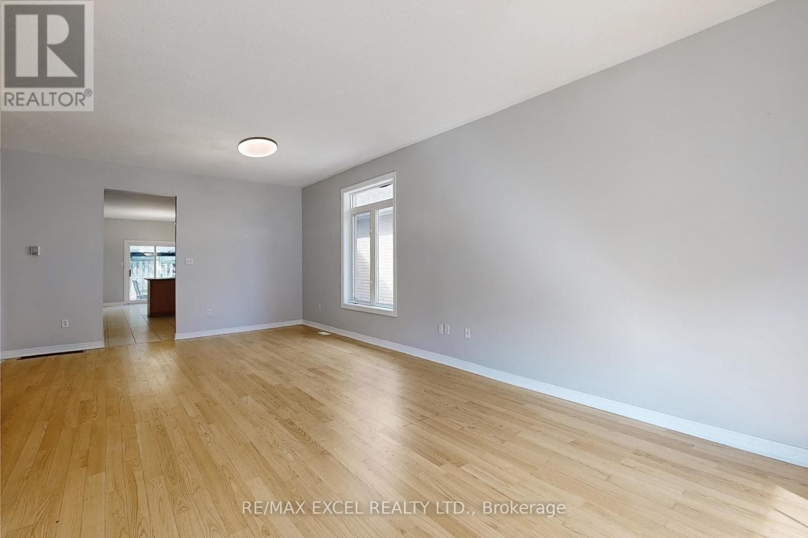 












38 AYHART STREET

,
Markham (Wismer),




Ontario
L6E1H4

