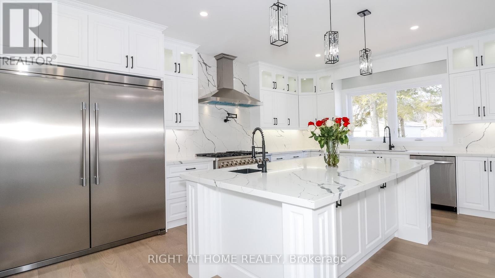 












1012 FERRIER AVENUE

,
Innisfil (Lefroy),




Ontario
L0L1W0

