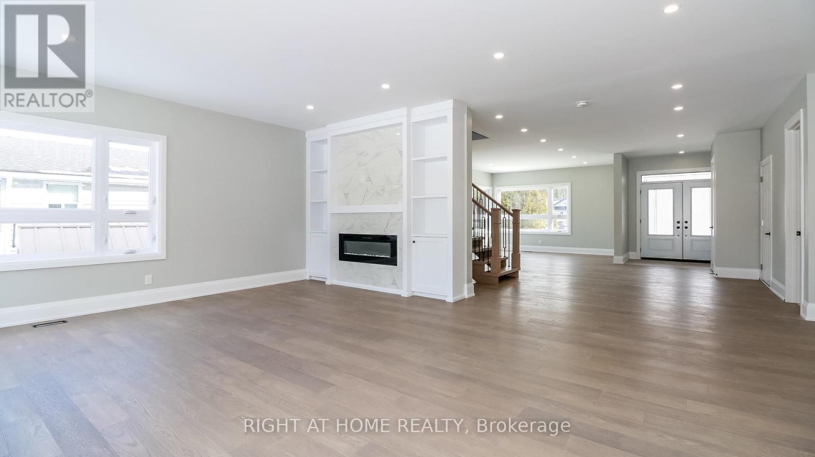 












1012 FERRIER AVENUE

,
Innisfil (Lefroy),




Ontario
L0L1W0

