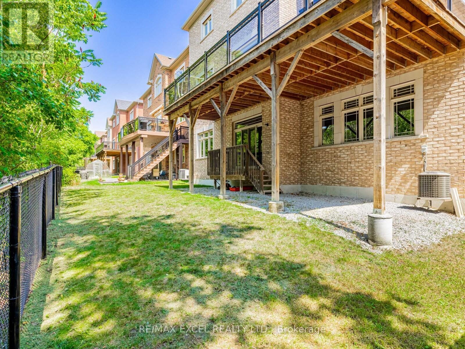 












146 UPPER POST ROAD W

,
Vaughan (Patterson),




Ontario
L6A4J9


