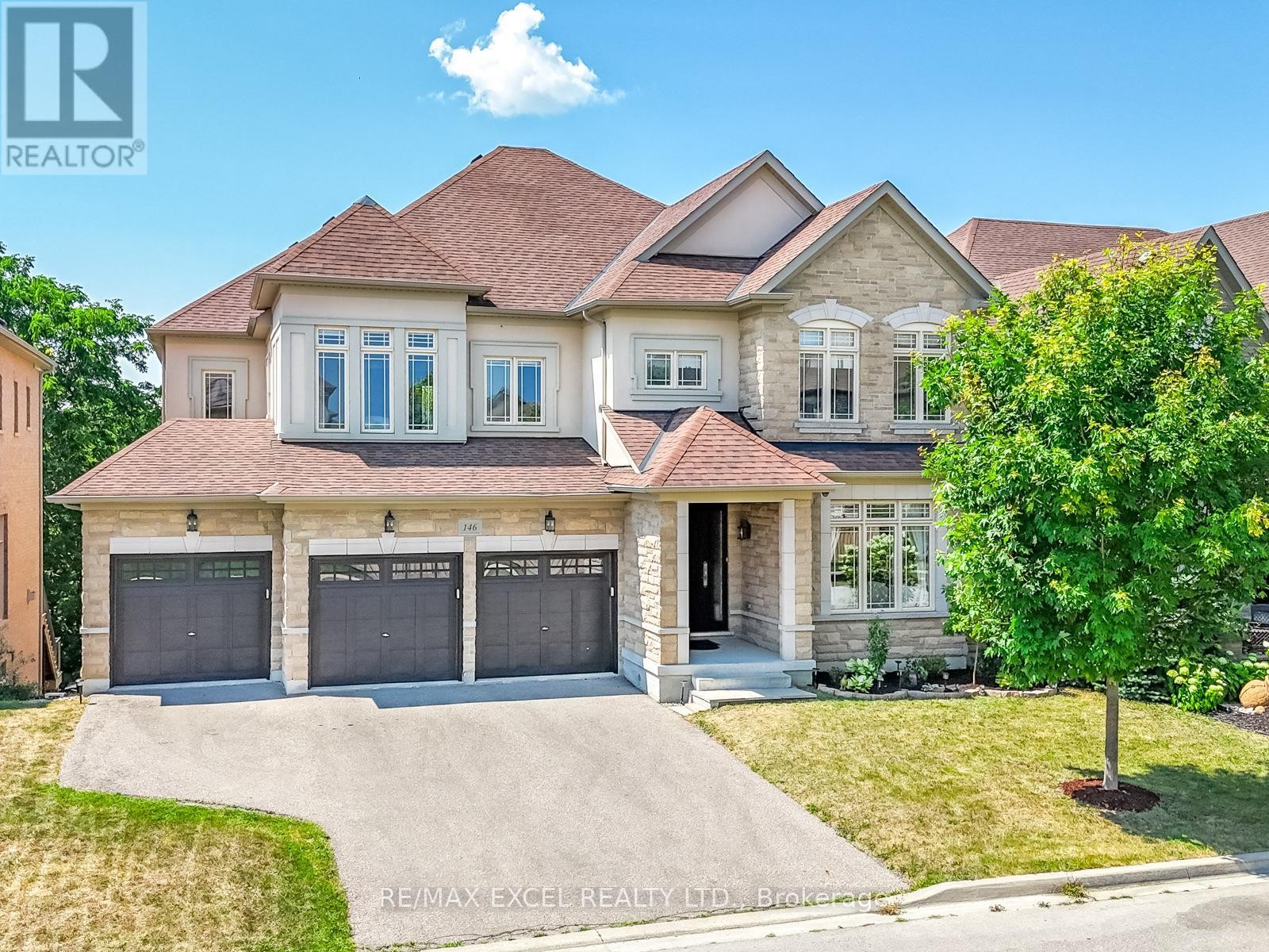 












146 UPPER POST ROAD W

,
Vaughan (Patterson),




Ontario
L6A4J9

