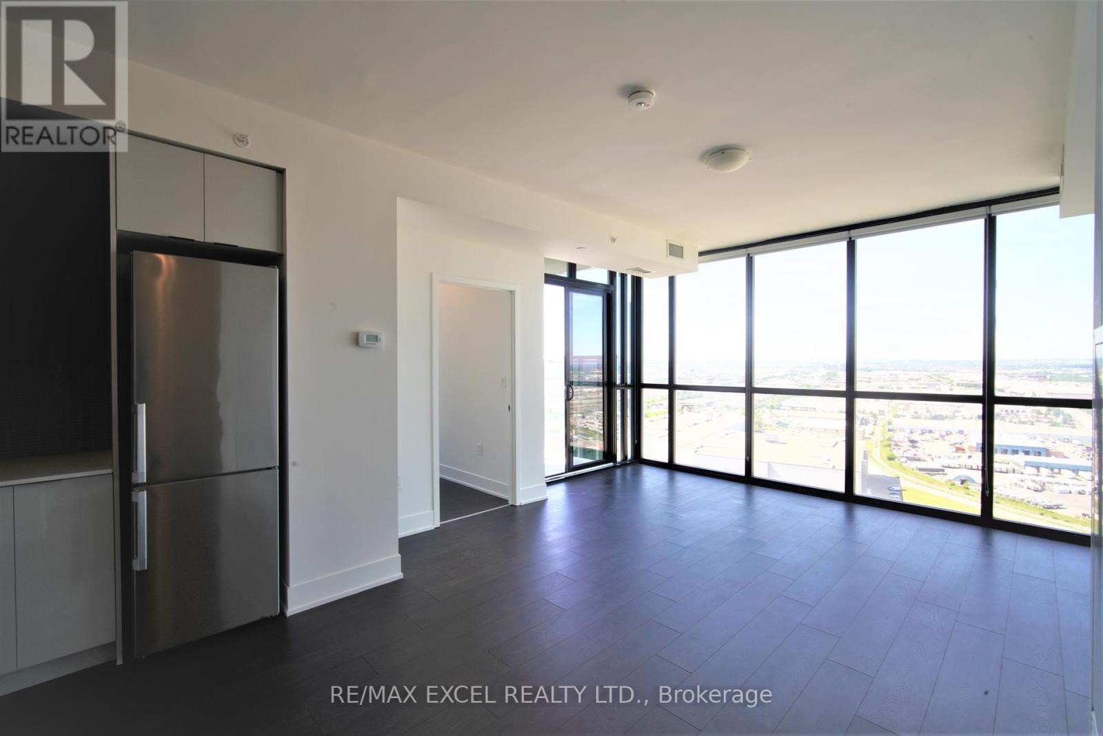












2607 - 2908 HIGHWAY 7 ROAD

,
Vaughan (Concord),




Ontario
L4K1V5

